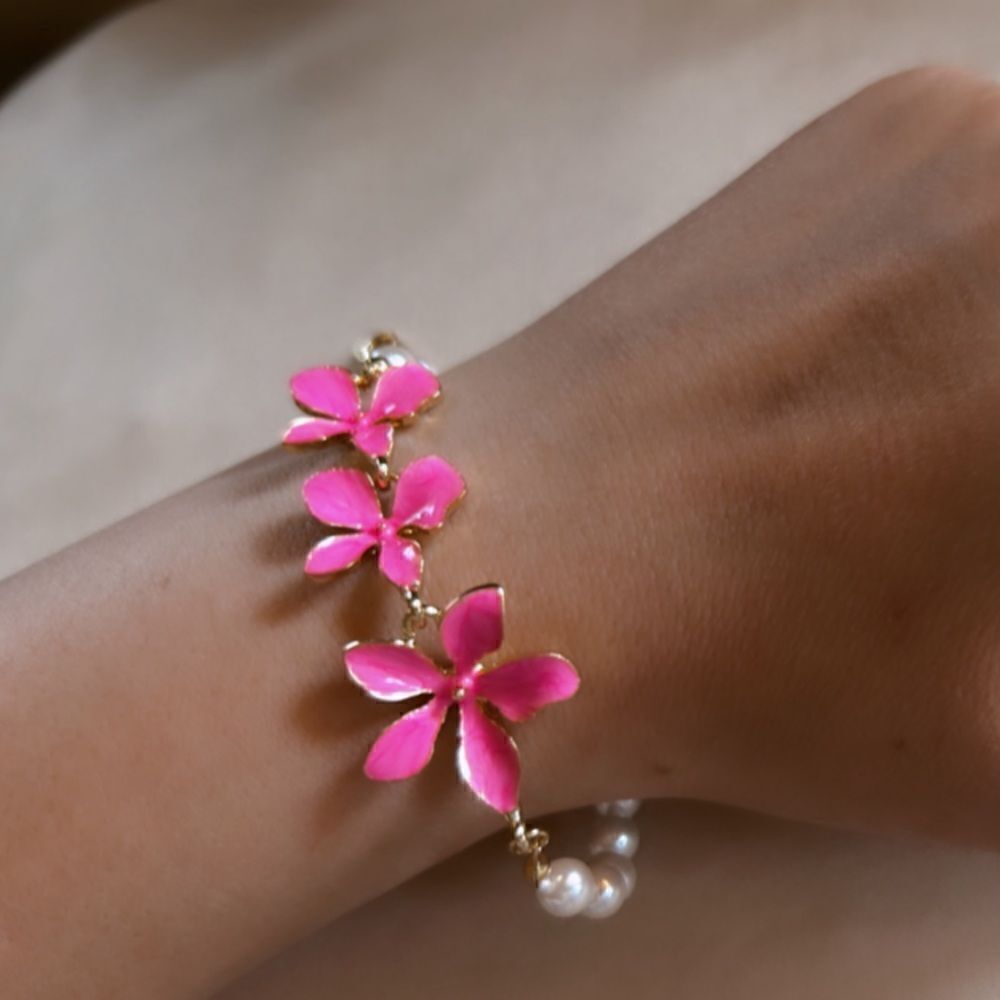 vintage pink flower bracelet A541